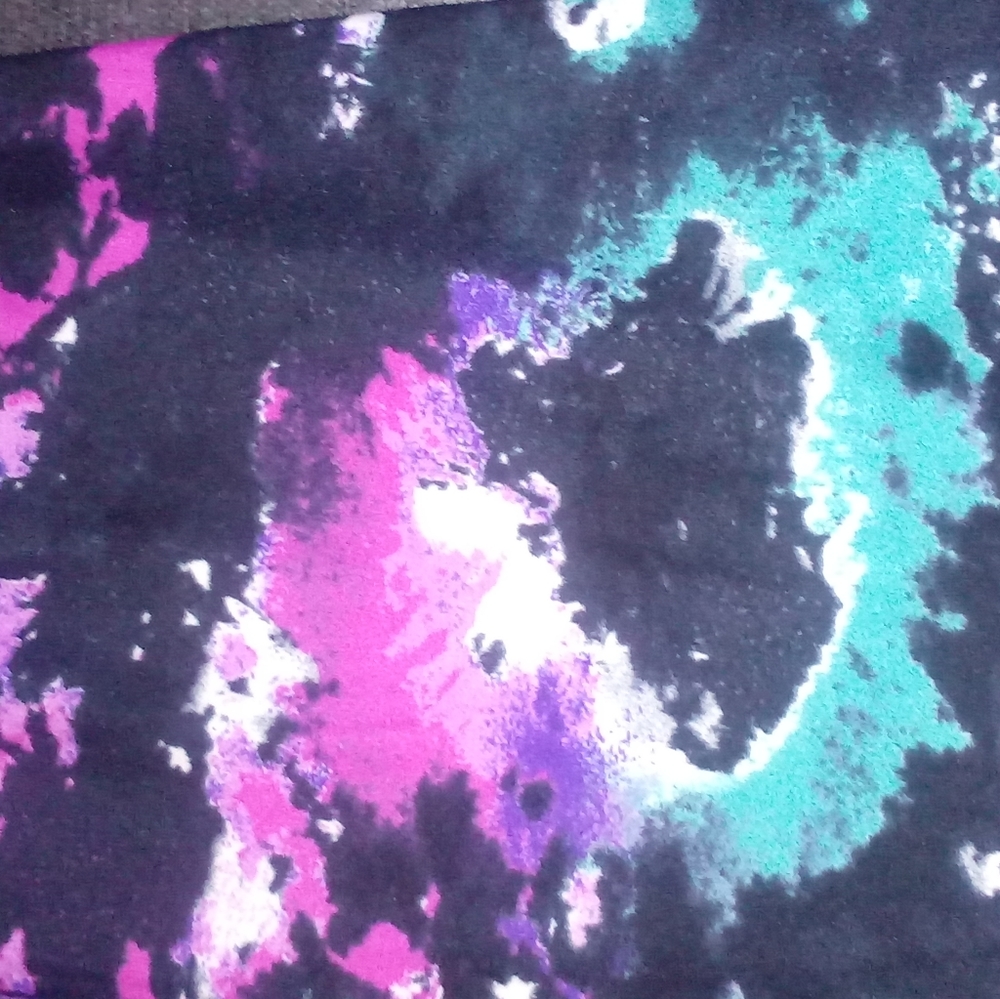 "Aurora Borealis" XPlus Leggings